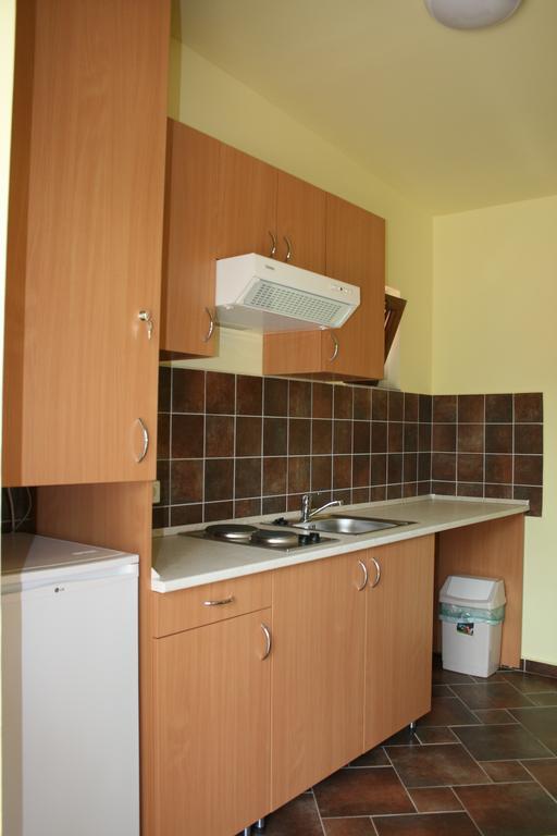 Mátra Kemping Apartmanok Matrafured Ruang foto