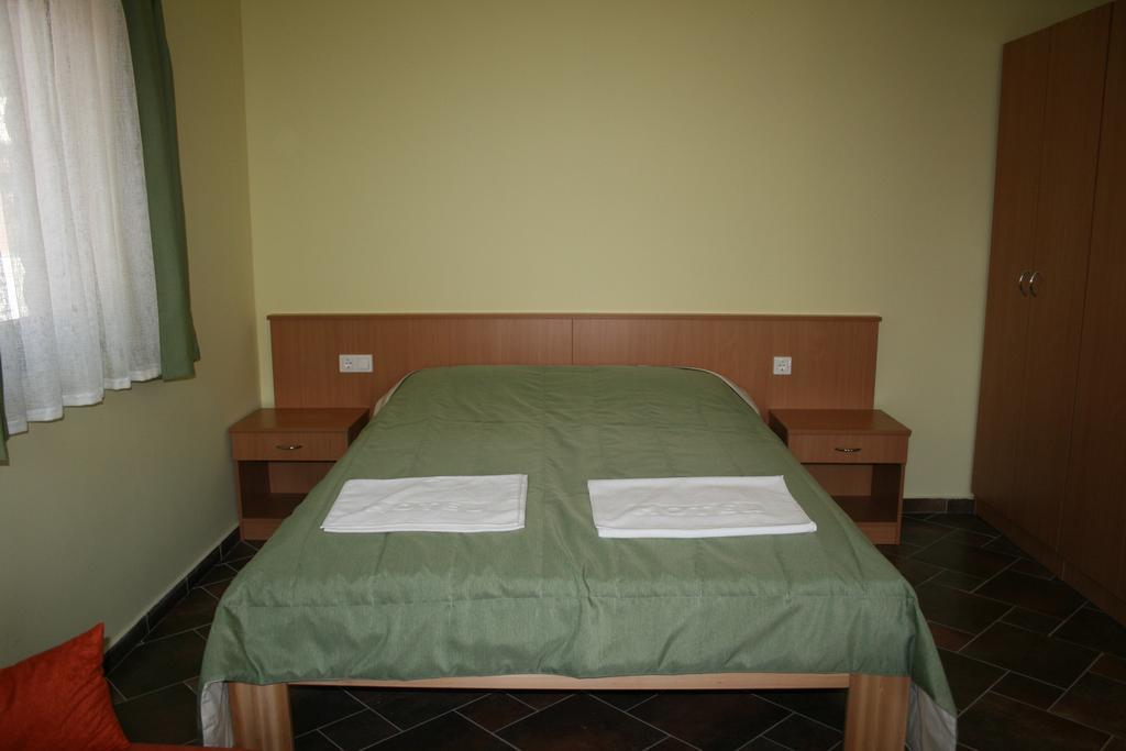 Mátra Kemping Apartmanok Matrafured Ruang foto